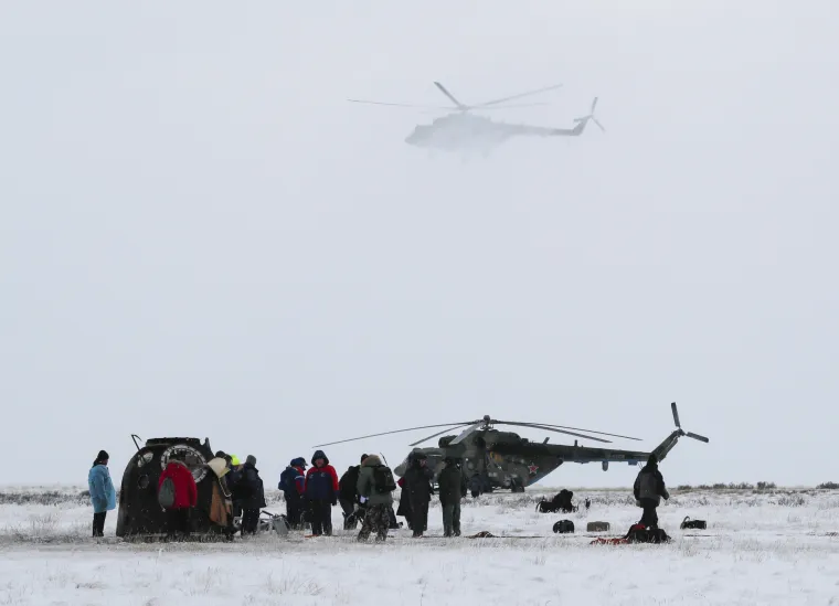 Članovi posade Međunarodne svemirske stanice (ISS) sigurno se vratili na Zemlju