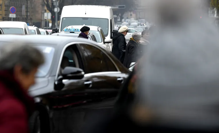 FOTO Počelo je! Velike prometne gužve u centru Zagreba