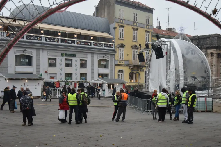 Prosvjed 'žutih prsluka' u Splitu i Puli