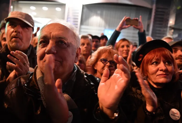 'Počelo je': Vi&scaron;e od trideset tisuća Beograđana na prosvjedu protiv nasilja