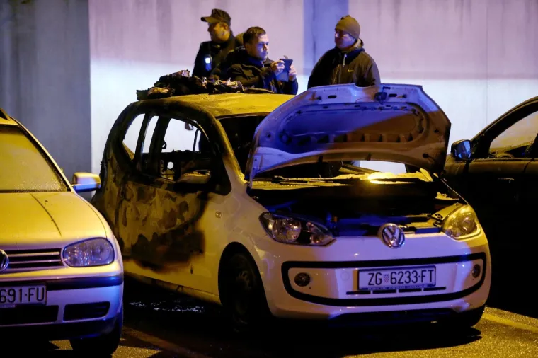 U popodnevnim satima izgorio automobil u &Scaron;panskom, očevid je u tijeku