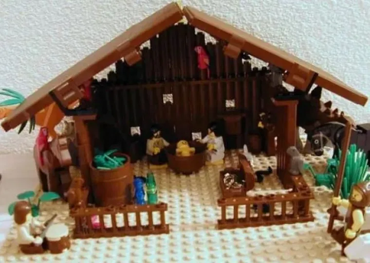 Yoda umjesto Isuseka, Batman umjesto Josipa: 22 urnebesnih jaslica koje su sve samo ne tradicionalne!