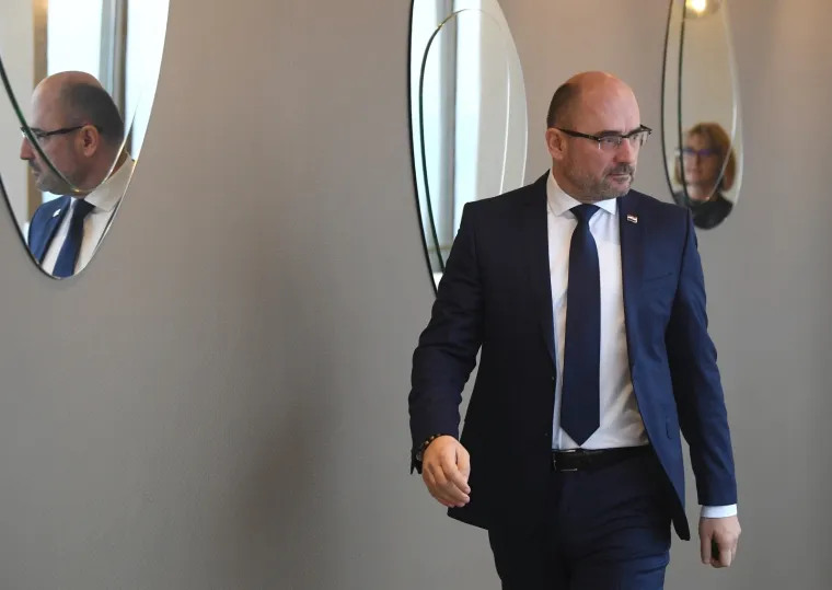 Godina transformacija hrvatskih političara: Neki su se 'stesali' i odu&scaron;evili, a nekima promjena i nije 'upalila'