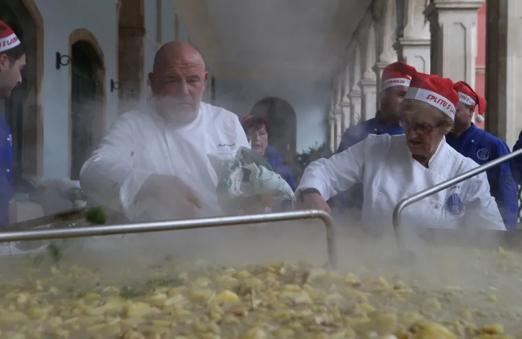 Bakalar, Split, Šibenik