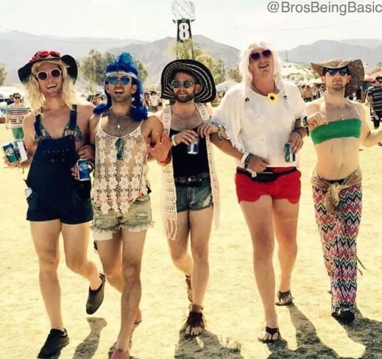 EVO &Scaron;TO BI SE DOGODILO KADA BI SE MU&Scaron;KARCI PONA&Scaron;ALI POPUT DJEVOJAKA: Njihov Instagram nasmijat će vas do suza