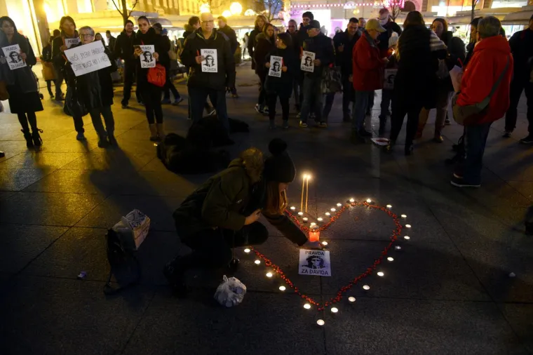 Mirno okupljanje na Cvjetnom trgu u znak podr&scaron;ke inicijativi Srce za Davida