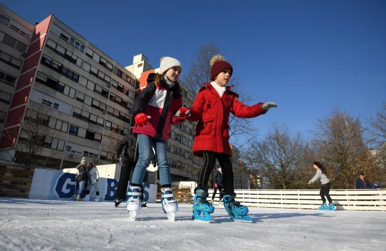 Veselje za najmlađe: Zagrebački kvartovi dobili mala klizali&scaron;ta