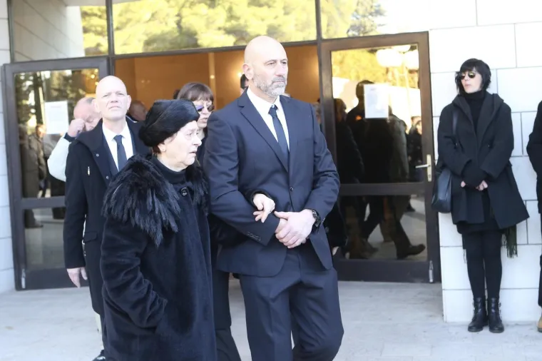 ZBOGOM, &Scaron;JOR &Scaron;PACO: Legendarni hrvatski nogometni trener ispraćen na posljednji počinak