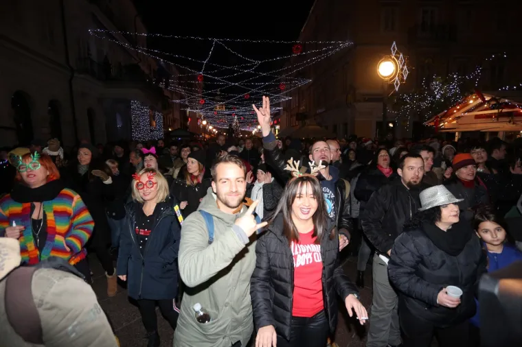 01.01.2019. Rijeka - Docek Nove godine na Korzu uz koncert grupe Fit i zdravice gradonacelnika Vojka Obersnela, te vatromet u ponoc.
Photo: Goran Kovacic/PIXSELL