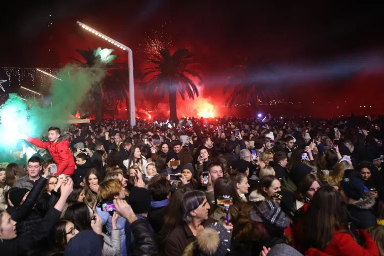 01.01.2019.,Split-Docek Nove godine na rivi uz Magazin i Jasmina Stavrosa. Photo:Ivo Cagalj/PIXSELL