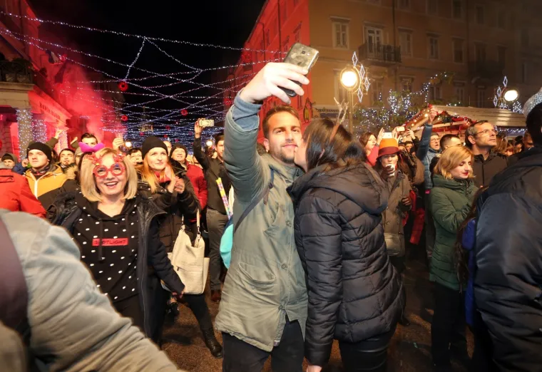 01.01.2019. Rijeka - Docek Nove godine na Korzu uz koncert grupe Fit i zdravice gradonacelnika Vojka Obersnela, te vatromet u ponoc.
Photo: Goran Kovacic/PIXSELL