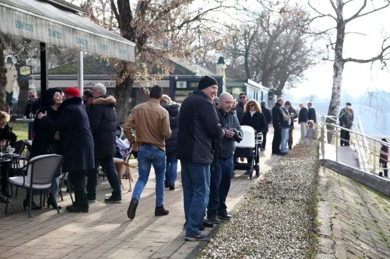 Sisak: Tradicionalno novogodi&scaron;nje kupanje u rijeci Kupi 01.01.2019., Sisak - Tradicionalno novogodisnje kupanje u rijeci Kupi. 
Photo: Edina Zuko/PIXSELL