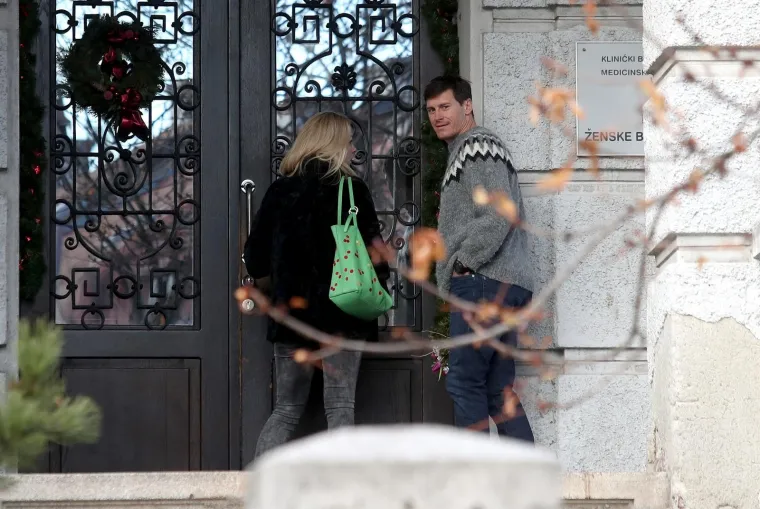 Ivica Kostelić i mama Marica posjetili Janicu i Oskara u bolnici