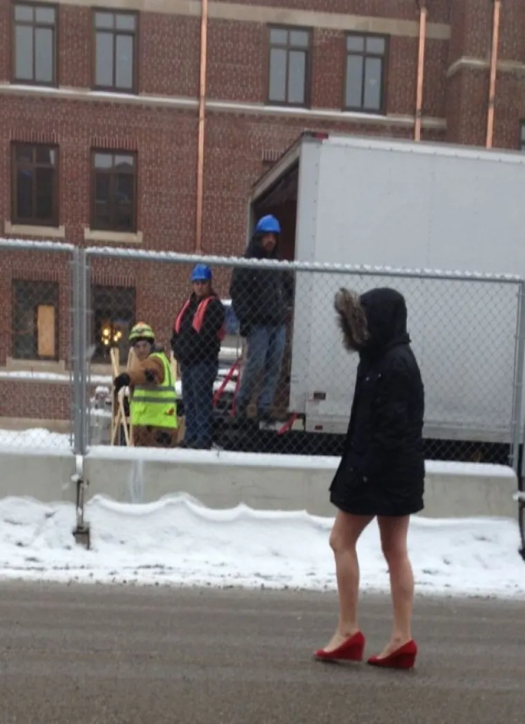 NOVU GODINU DOČEKALI SU UZ MORE ALKOHOLA, A ONDA JE SVE POŠLO PO KRIVU: Hodajući ulicom srama upali su u kadar