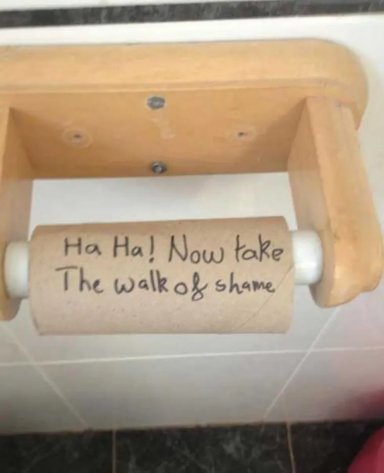 NOVU GODINU DOČEKALI SU UZ MORE ALKOHOLA, A ONDA JE SVE PO&Scaron;LO PO KRIVU: Hodajući ulicom srama upali su u kadar