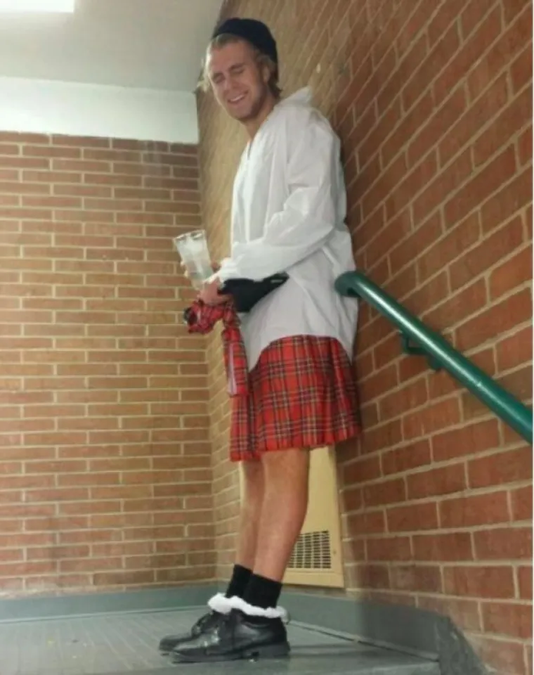 NOVU GODINU DOČEKALI SU UZ MORE ALKOHOLA, A ONDA JE SVE PO&Scaron;LO PO KRIVU: Hodajući ulicom srama upali su u kadar