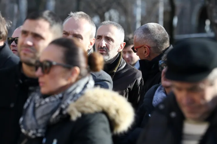 Posljednji ispraćaj Bo&scaron;ka Pepsija Božića: Na sprovodu Karamarko, Houra, Srebrić...