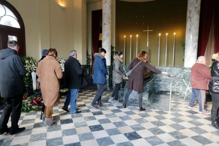 Posljednji ispraćaj Bo&scaron;ka Pepsija Božića: Na sprovodu Karamarko, Houra, Srebrić...