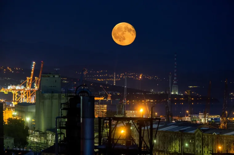 Razbijanje mita! Ima li Mjesec tamnu stranu?