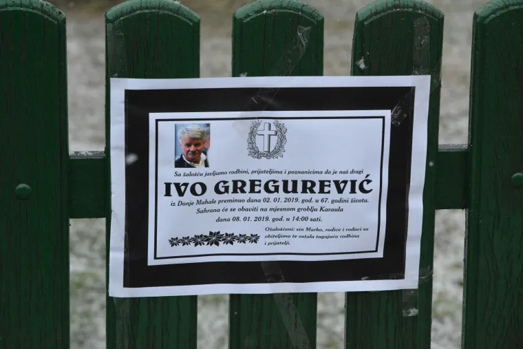 U Donjoj Mahali ispred kuće Ive Gregurevića pale se svijeće