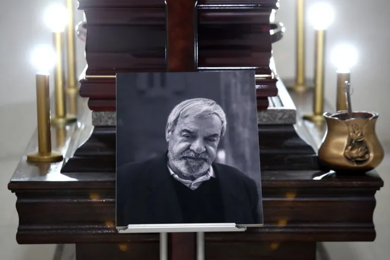 Tuga i suze na posljednjem ispraćaju Jak&scaron;e Fiamenga