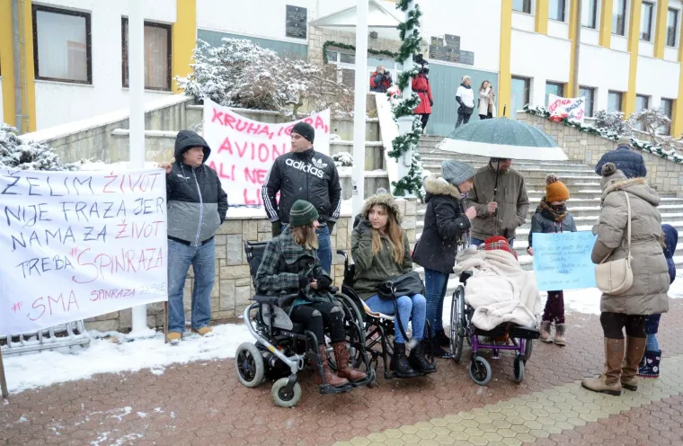 HZZO odgovorio Kristini i ostalima koji prosvjeduju: 'Nećemo promijeniti kriterije dok ne vidimo dokaze'
