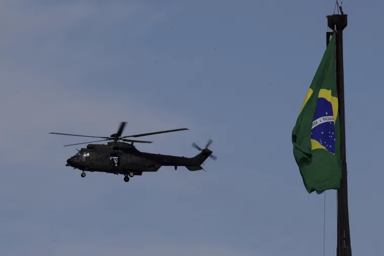 Brazil poslao vojsku na lokalne bande koje pale i razbijaju zbog uvođenja veće kontrole u zatvorima
