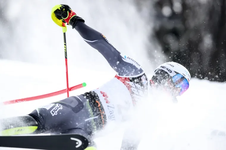 Prva vožnja mu&scaron;kog slaloma Snow Queen Trophy 2019.