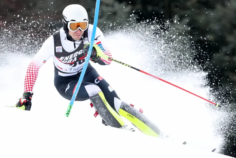 Prva vožnja mu&scaron;kog slaloma Snow Queen Trophy 2019.