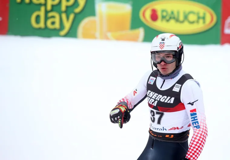 Prva vožnja mu&scaron;kog slaloma Snow Queen Trophy 2019.