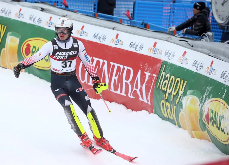 Prva vožnja mu&scaron;kog slaloma Snow Queen Trophy 2019.