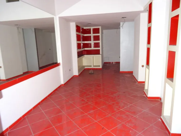 Ministarstvo državne imovine natječajem nudi u zakup 19 poslovnih prostora u centru Zagreba i Samobora, dok u Osijeku daje u zakup poslovni prostor u Ulici kneza Borne.