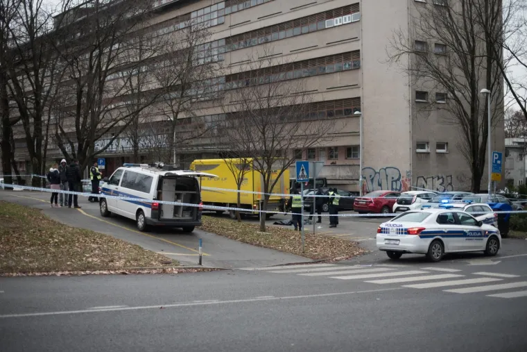 TRAGEDIJA U ZAGREBU: Kamion udario ženu u Vukovarskoj ulici, poginula je na mjestu nereće