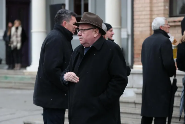 Vladimir &Scaron;eks.