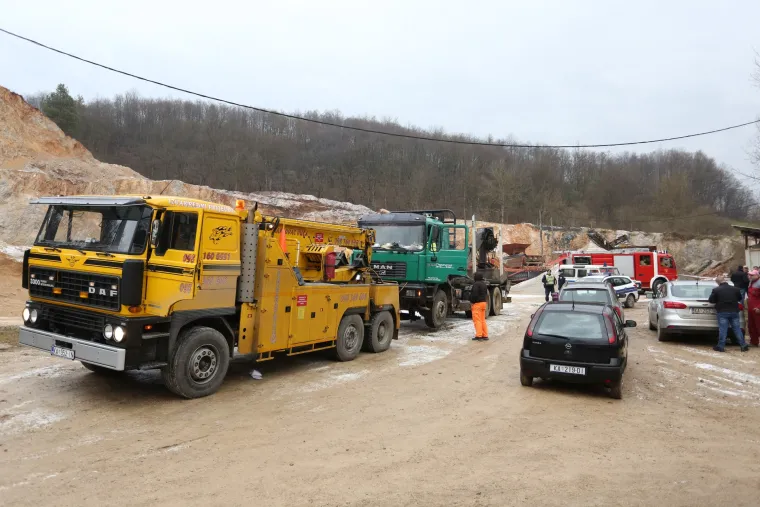 Tragedija u Krnjaku: Nesretni mu&scaron;karac poginuo prilikom eksplozije u kamenolomu
