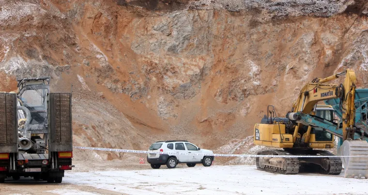Tragedija u Krnjaku: Nesretni mu&scaron;karac poginuo prilikom eksplozije u kamenolomu