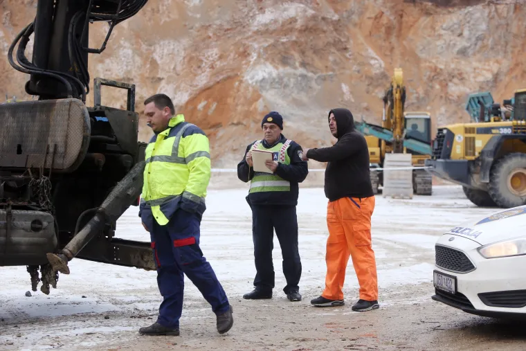 Tragedija u Krnjaku: Nesretni mu&scaron;karac poginuo prilikom eksplozije u kamenolomu