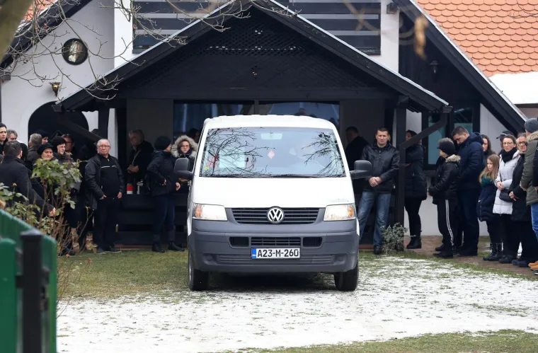 OPROŠTAJ OD IVE GREGUREVIĆA: Donja Mahala izrekla posljednje zbogom velikom glumcu