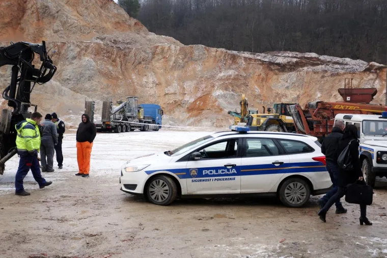 Krnjak: Mu&scaron;karac poginuo prilikom eksplozije u kamenolomu