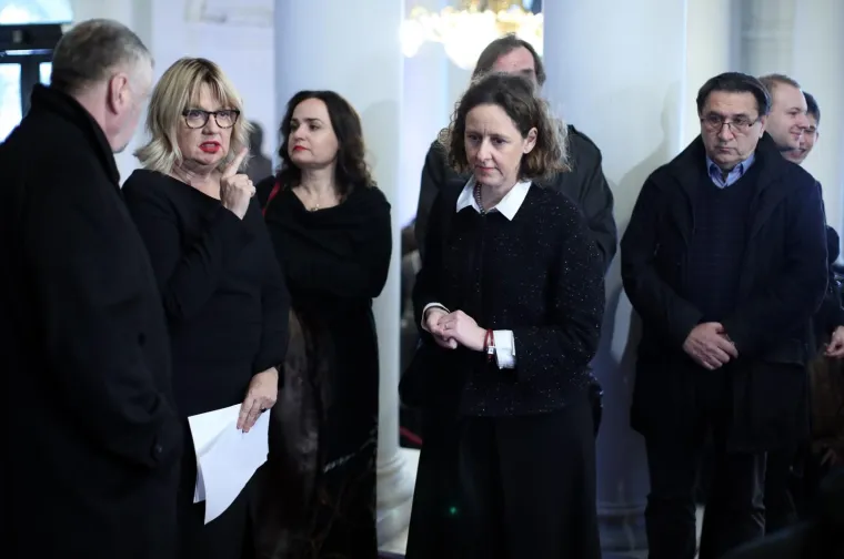 Uz 'Ne dirajte mi ravnicu' oprostili se od Gregurevića: 'Doviđenja, dragi Ivo'