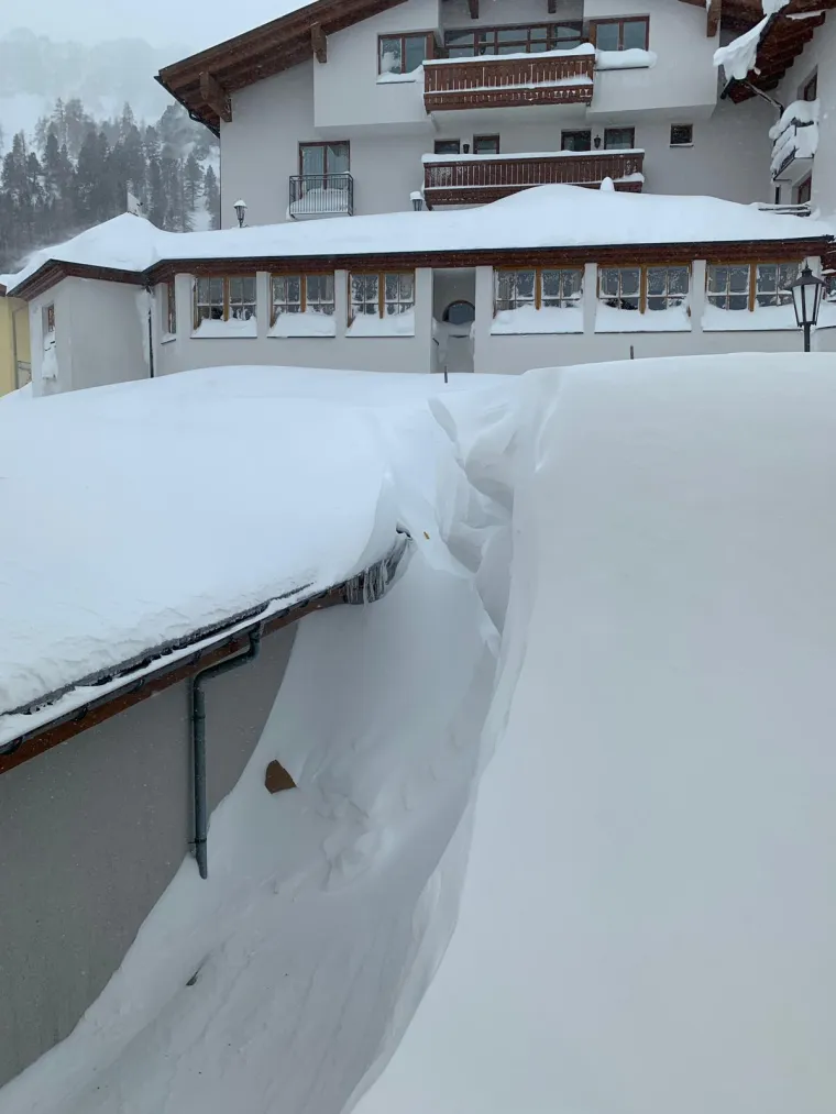 Danas je najgori dan u 'snježnom paklu' Obertauerna: 'Čujemo detonacije