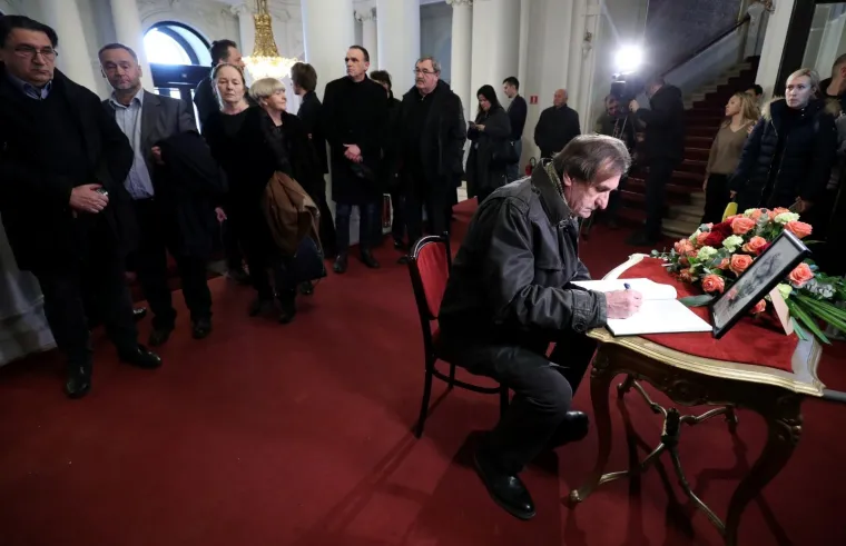 Komemoracija za Ivu Gregurevića u HNK