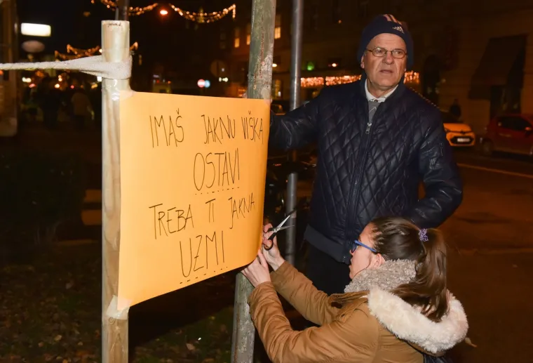 Zagreb: Pokrenuta humanitarna akcija "Jakna za drugoga"