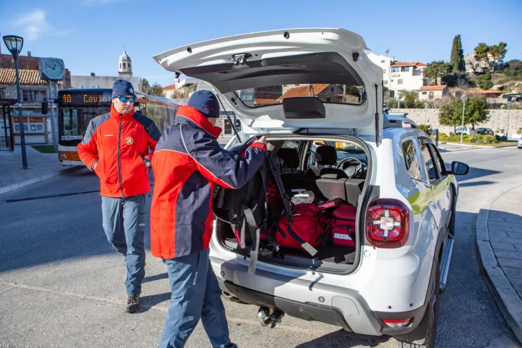 Potraga za nestalom osobom nakon nesreće u HE Plat jo&scaron; uvijek traje
