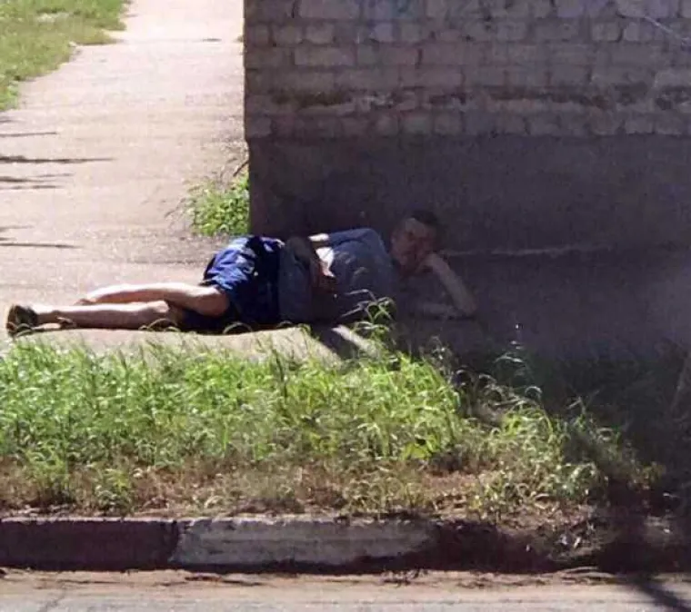 RUSKINJE IMAJU NAJBIZARNIJE POZE NA DRU&Scaron;TVENIM MREŽAMA: Stvarno ne znamo &scaron;to smo drugo očekivali...