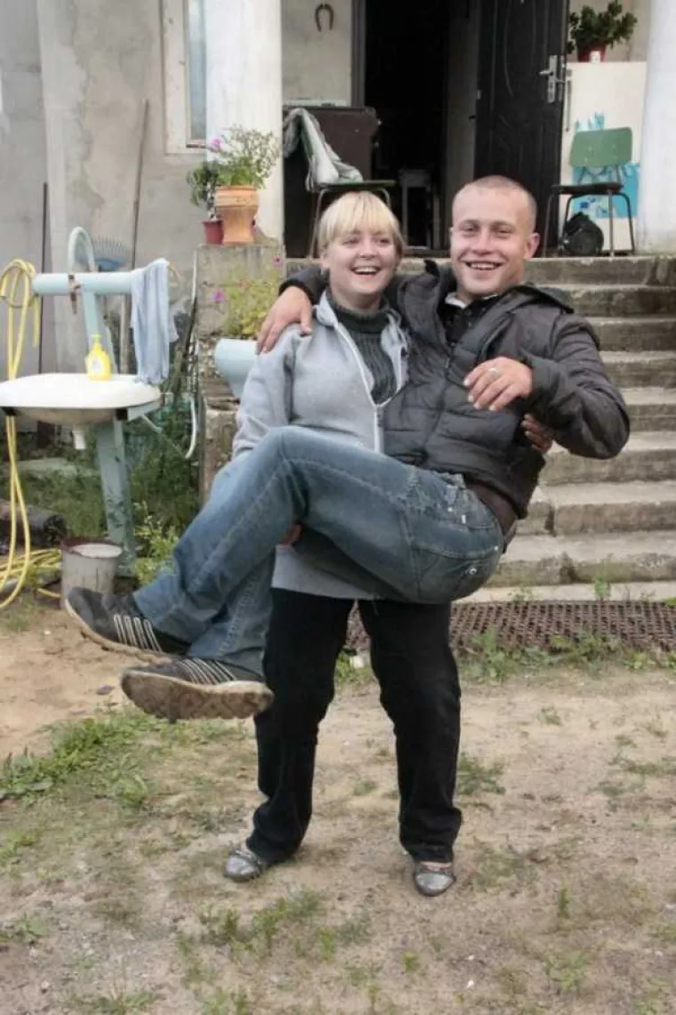 RUSKINJE IMAJU NAJBIZARNIJE POZE NA DRU&Scaron;TVENIM MREŽAMA: Stvarno ne znamo &scaron;to smo drugo očekivali...