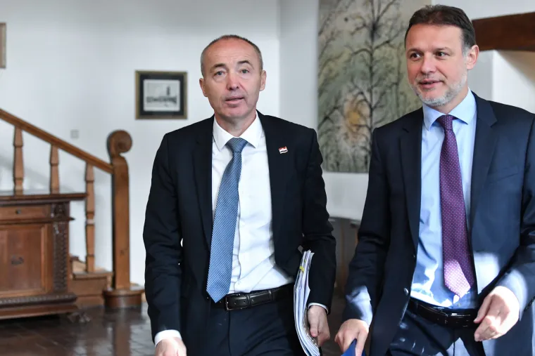 Na sjednici Vijeća za obranu predstavljeno izvje&scaron;će o nabavi vojnih aviona