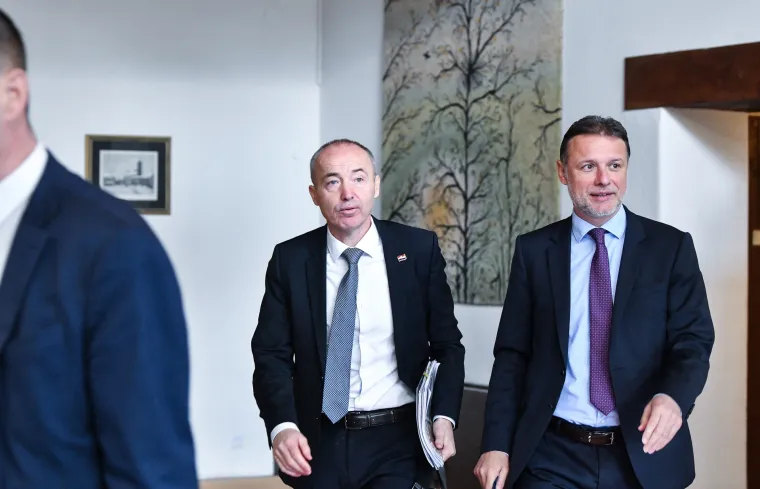 Na sjednici Vijeća za obranu predstavljeno izvje&scaron;će o nabavi vojnih aviona