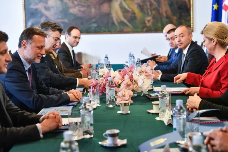 Na sjednici Vijeća za obranu predstavljeno izvje&scaron;će o nabavi vojnih aviona