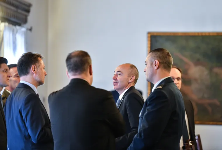 Na sjednici Vijeća za obranu predstavljeno izvje&scaron;će o nabavi vojnih aviona